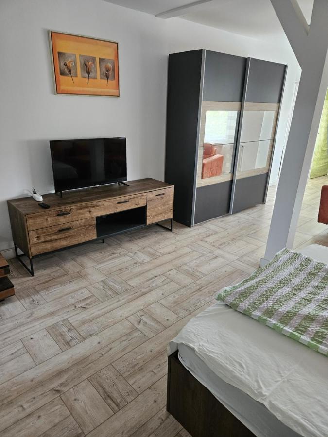 Studio D'Amalia Turda Luaran gambar